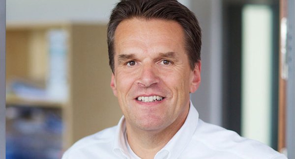 4e Coach Henning Hildebrandt